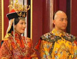 珣嫔：孝哲毅皇后的姑母，却比皇后还小3岁