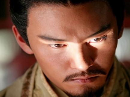 庞德当初都能放过关羽 关羽为什么还要杀他