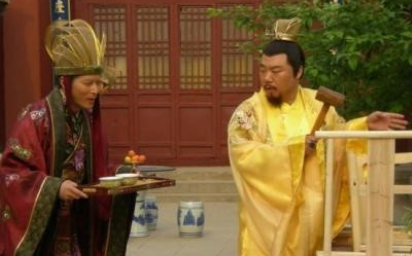 朱由校是个怎样的皇帝？为什么被称为&ldquo;木匠天子&rdquo;？