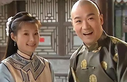 纪晓岚的墓中为何有七位女子的尸骨呢？