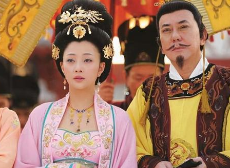 李瑁作为杨贵妃的前夫 李瑁为何没有争夺太子的位置