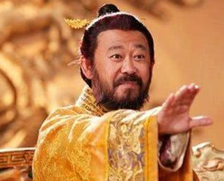 真实历史上的程咬金有着多么传奇的经历？与演义中有何不同？