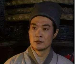 红楼梦中玉在椟中求善价，钗于奁内待时飞这首诗有何深意？