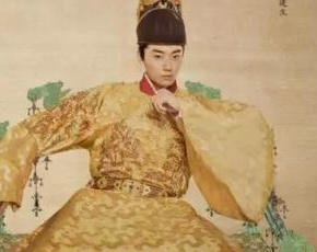 朱允炆为何在位仅四年就被夺权？他犯了什么错？