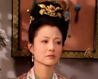 为何说贾府的少爷小姐是胡打海摔长得大？原因是什么