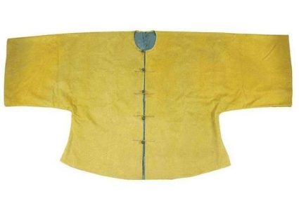 清朝官员穿的黄马褂有什么作用？哪些人可以穿黄马褂？