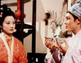 红楼梦中王家的势力有多大？凤姐常拿这个说事是为何？