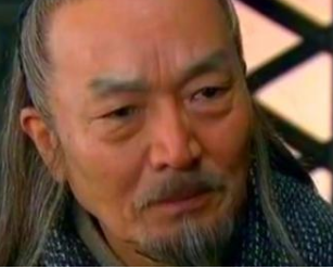 历史上曹操攻打荆州时刘璋在在做什么？为何不援助刘备?