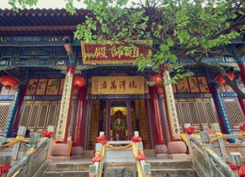 隋唐演义第16回：报德祠酬恩塑像，西明巷易服从夫