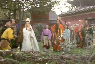 西游记中孙悟空推倒镇元子人参果树后都找谁帮忙了？