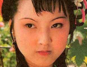 红楼梦中元春让她进宫唱戏，龄官为何会拒绝？