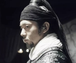 白起的一生有哪些战绩？他在秦国的地位如何？