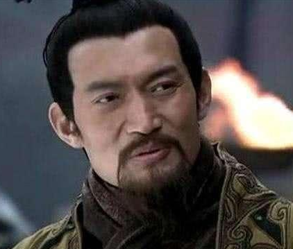 贾诩一生至少侍奉了四位主公 贾诩最后为什么还能善终