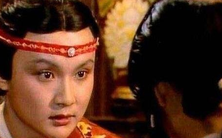红楼梦第45回讲了什么事？这回该怎样赏析呢？