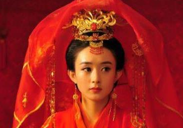 她本是屠夫之女，被赐给王爷后结局如何？