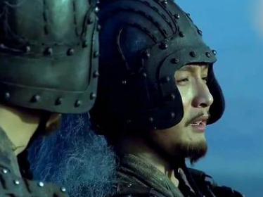 马谡在街亭战役中都是什么表现？他都做了什么