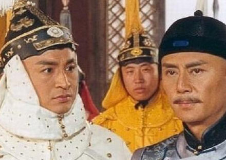 多尔衮为什么会立福临作为皇帝 多尔衮真的只爱美女不爱江山吗