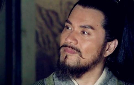 为什么要等到晁盖上了梁山后，林冲才把妻子接上梁山?