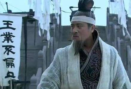 刘备夷陵之战失败之后 刘备为什么不敢回成都