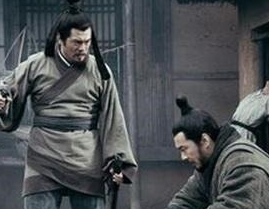 曹操为什么会杀了吕伯奢一家？吕伯奢做了什么？