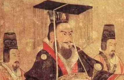 鉴于币制混乱和铸币失控，汉武帝先后进行了多少次币制改革？