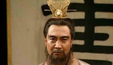 曹操一生有20多个儿子，曹丕为何最受宠？