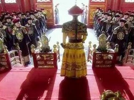 清朝皇帝上朝一般都是几点 皇帝就没有大臣那么多限制