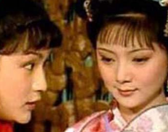 通灵宝玉有多神奇，宝钗连喊三次让莺儿倒茶都没反应