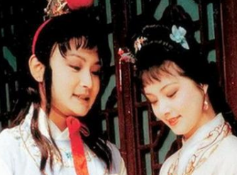 宝钗过生日时，点《鲁智深醉闹五台山》这出戏的用意是什么？