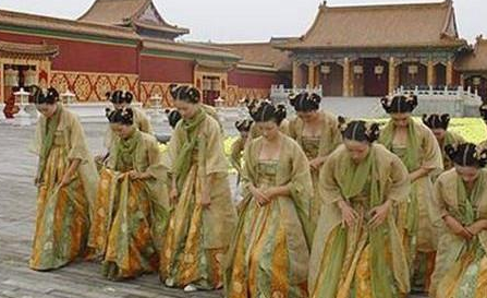 古代宫女进宫前发愁,进宫后也愁 宫女为什么会那么矛盾