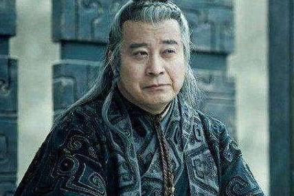 一个宦官能一手遮天，满朝文武都没人管得了赵高吗？