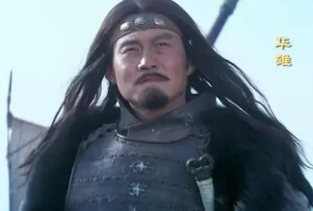 关羽能够快速的斩杀华雄 是华雄武力不敌还是关羽太快了