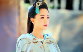 霍成君是如何上位成为皇后的？许平君的死是怎么回事？