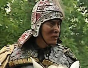 曹操想让张飞当车骑将军，是真的吗？他比关羽还强？