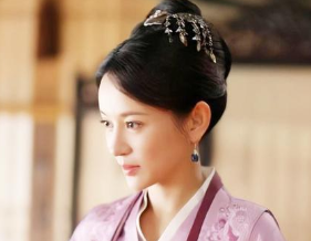 薛涛的心境有着怎样的变化？她遇到了哪两个比较重要的男人？