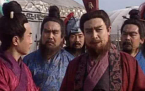 荆州非常有战略价值，为何孙权要让给刘备呢？