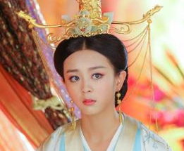 杨丽华：看似尊贵的一生，其实也充满着痛苦