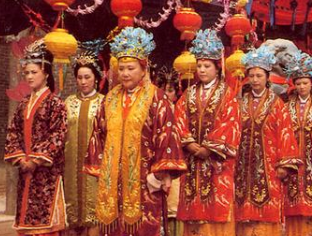 红楼梦中贾府的势力如何？到底有多大的排场