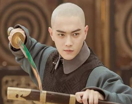 索伦人在清朝扮演者怎样的角色？他们是如何发展的？