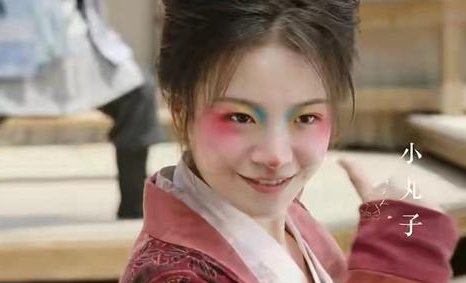 新剧《花好月又圆》正式播出，演员阵容如何？
