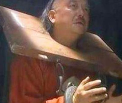 嘉庆皇帝上位之后 嘉庆为何着急处死和珅