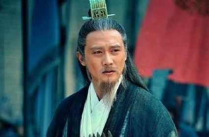 诸葛亮去世前，他是如何保儿子平安的？