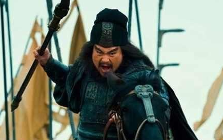 五虎将的武器都是什么？这些武器的来历如何？