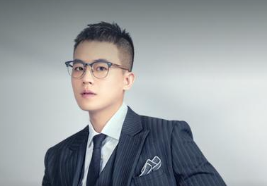 《陌生的恋人》八集连播，剧情设定怎么样？