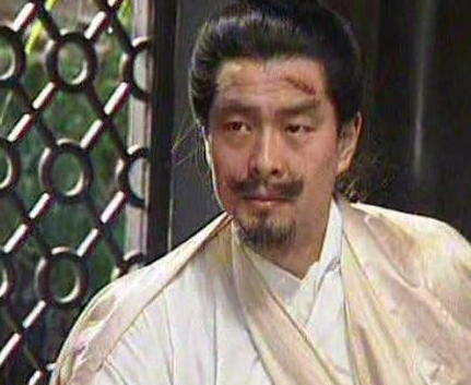 孙策明明有儿子可以传位 孙策为什么还要传位给孙权