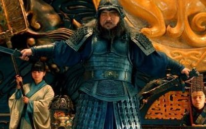 历史上权臣很多，为何董卓的死让百姓如此高兴？