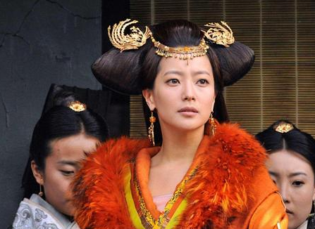 古代小姐出嫁时为何带着一个陪嫁丫头 这个丫头到底有什么作用