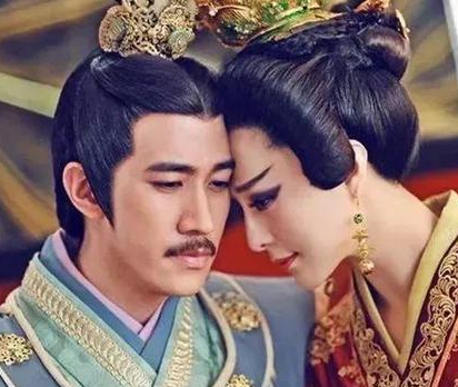 武则天当初都已经出家了 武则天又是怎么坐上皇位的