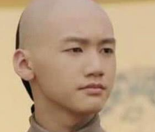 爱新觉罗&middot;弘皙是什么来历?乾隆时如何对待他的