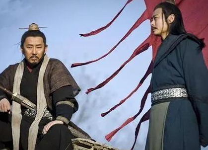 西汉皇帝为什么比东汉皇帝出名 造成这个局面的原因是什么